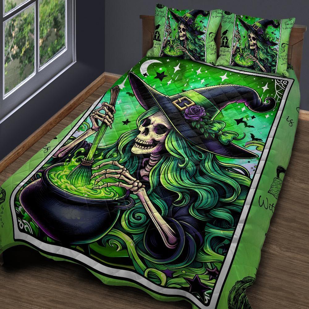 Personalized Green Tarot Skelaton Witch Quilt Bedding Set 3-Pc for Halloween Decor Personalized Green Tarot Skelaton Witch Quilt Bedding Set 3-Pc for Halloween Decor