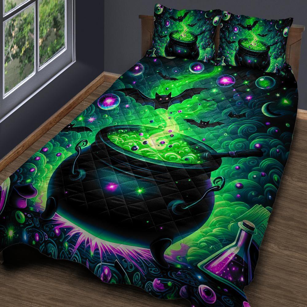 Personalized Witch Cauldron Gothic Quilt Bedding Set 3-Pc for Halloween Personalized Witch Cauldron Gothic Quilt Bedding Set 3-Pc for Halloween