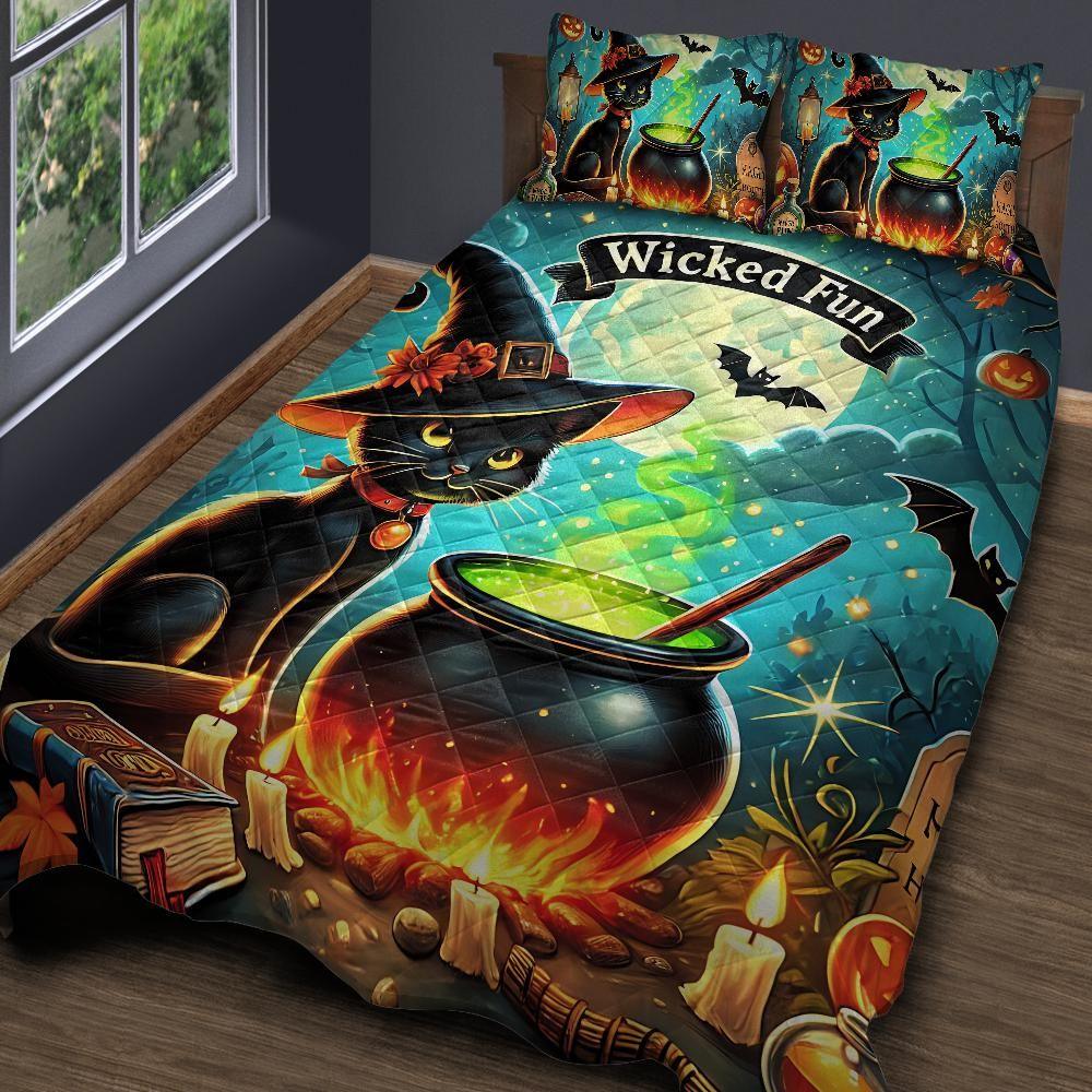 Personalized Witchy Cauldron Black Cat Quilt Bedding Set 3-Pc for Halloween Personalized Witchy Cauldron Black Cat Quilt Bedding Set 3-Pc for Halloween